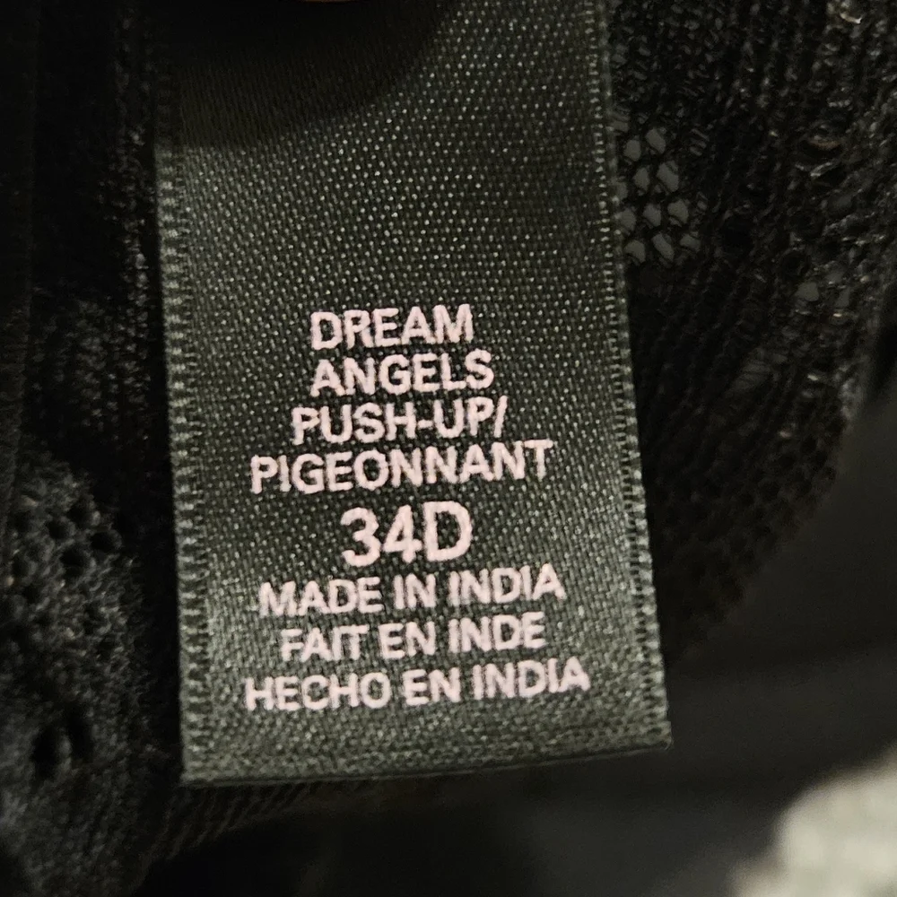 VS Dream Angels Push-Up Bra - Picture 14 of 16